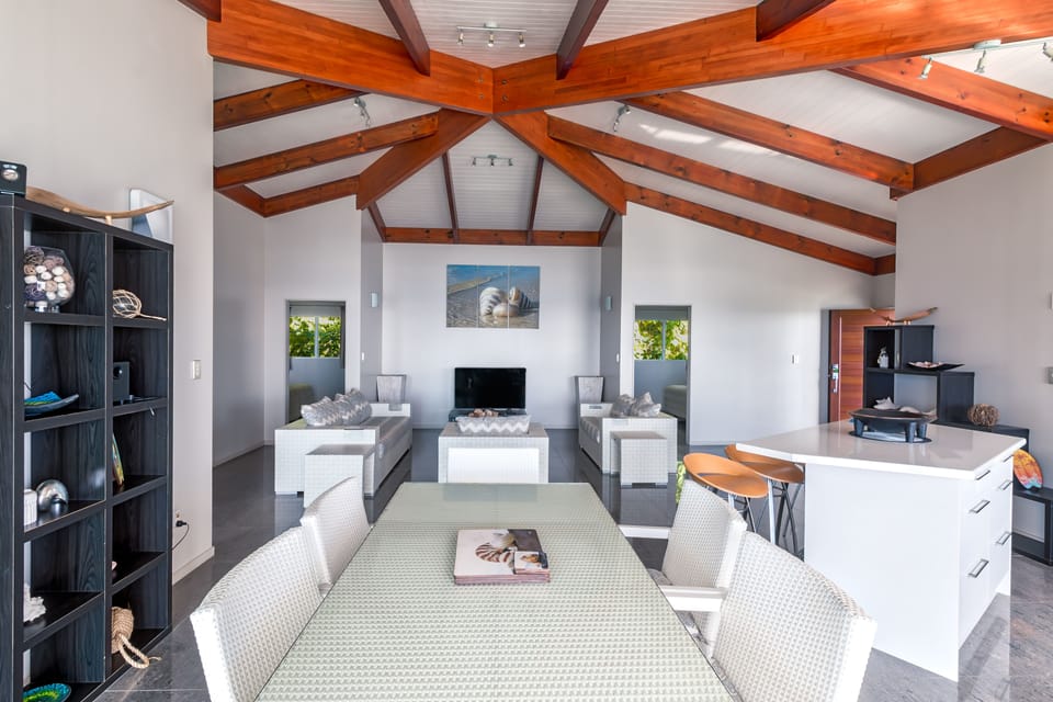 Villa, 3 Bedrooms, Beachfront | In-room dining