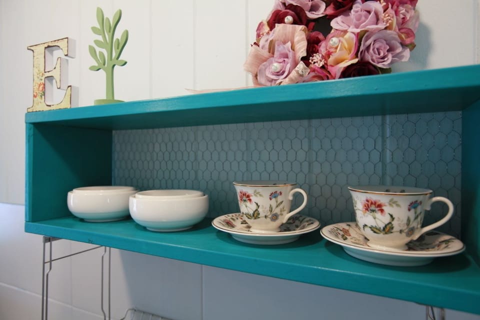 Full-size fridge, microwave, stovetop, electric kettle