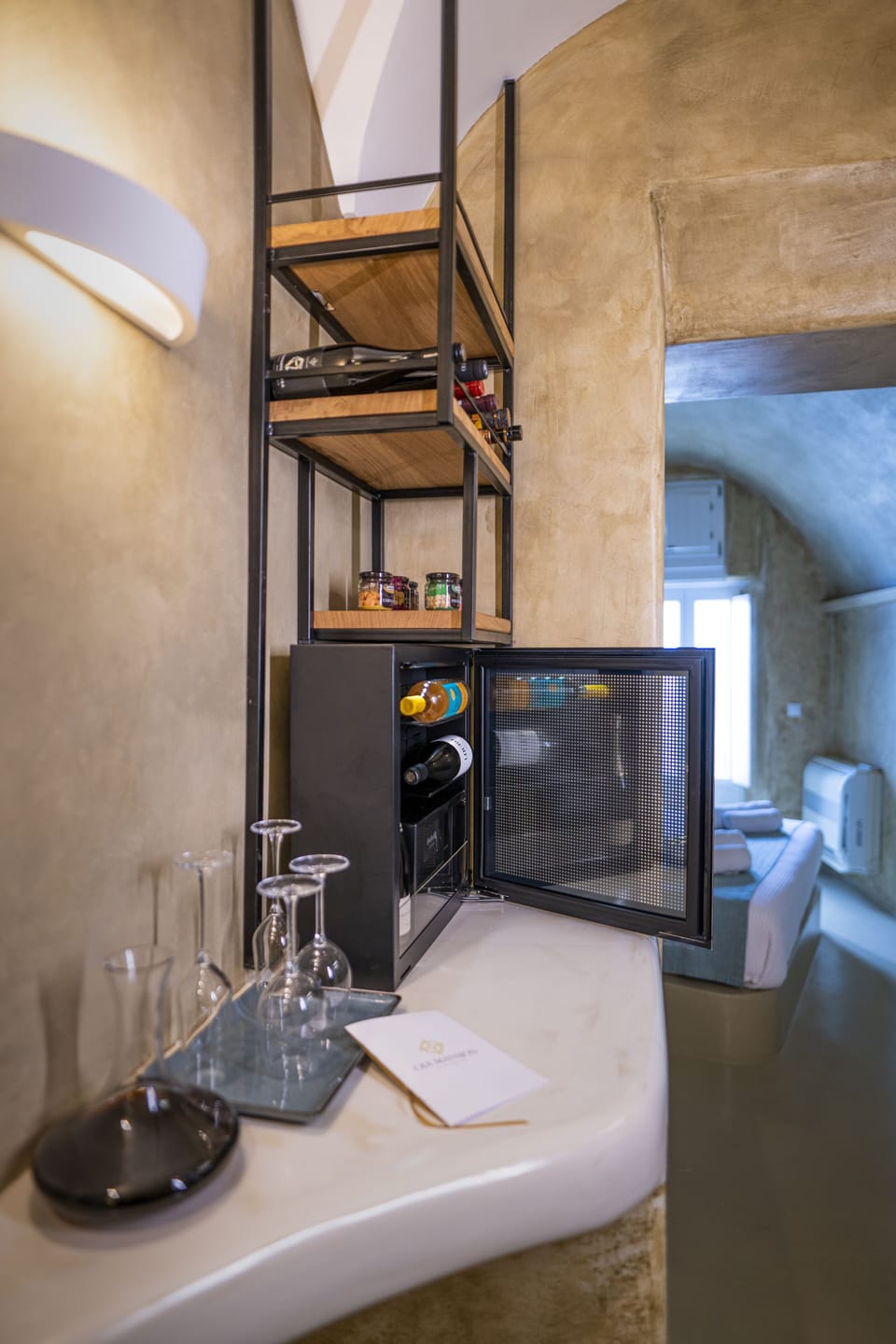 Deluxe Villa, 4 Bedrooms, Hot Tub, Sea Facing | Minibar