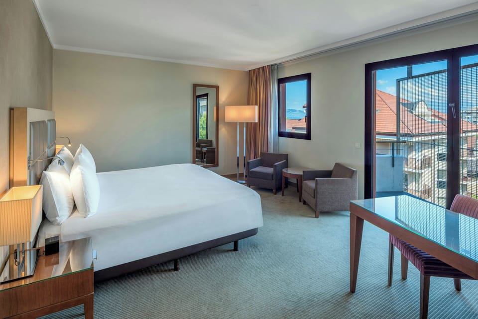 Comfort Double Room | Premium bedding, minibar, in-room safe, desk