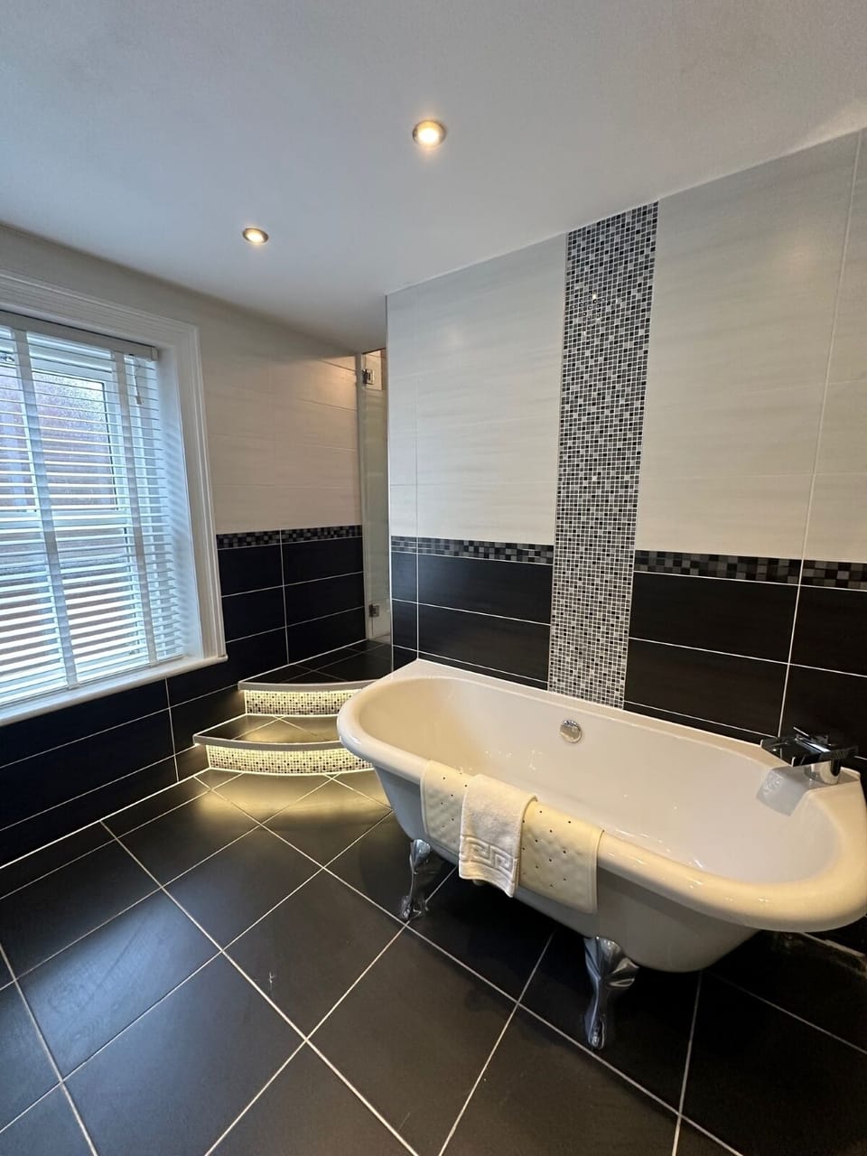 Executive Double Room, Ensuite | Bathroom