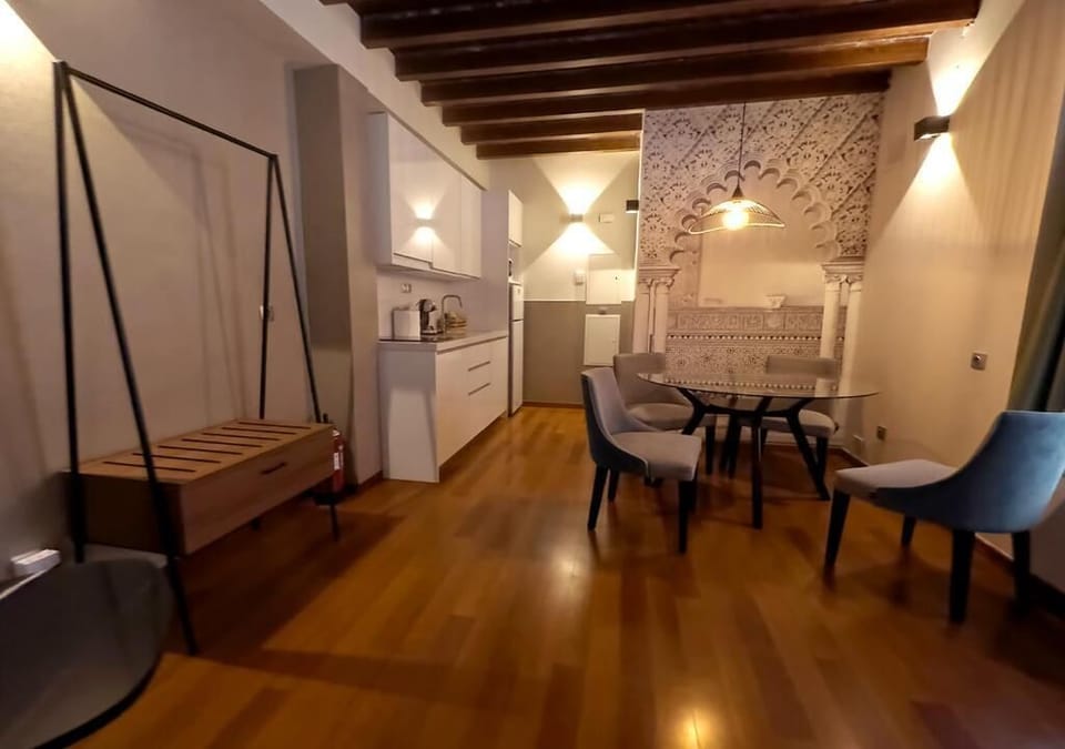 Design Apartment | Premium bedding, individually decorated, individually furnished
