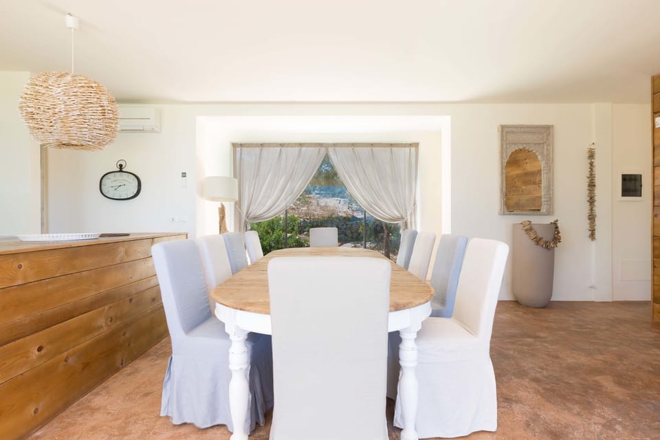 Villa, 3 Bedrooms | In-room dining