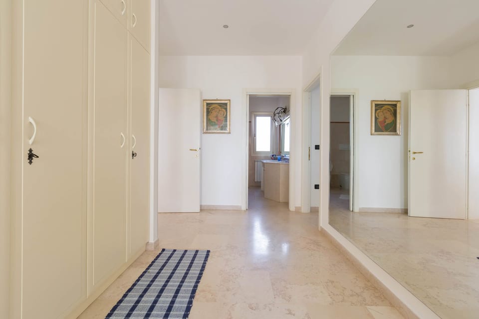 Villa, 4 Bedrooms | Iron/ironing board, WiFi (free)