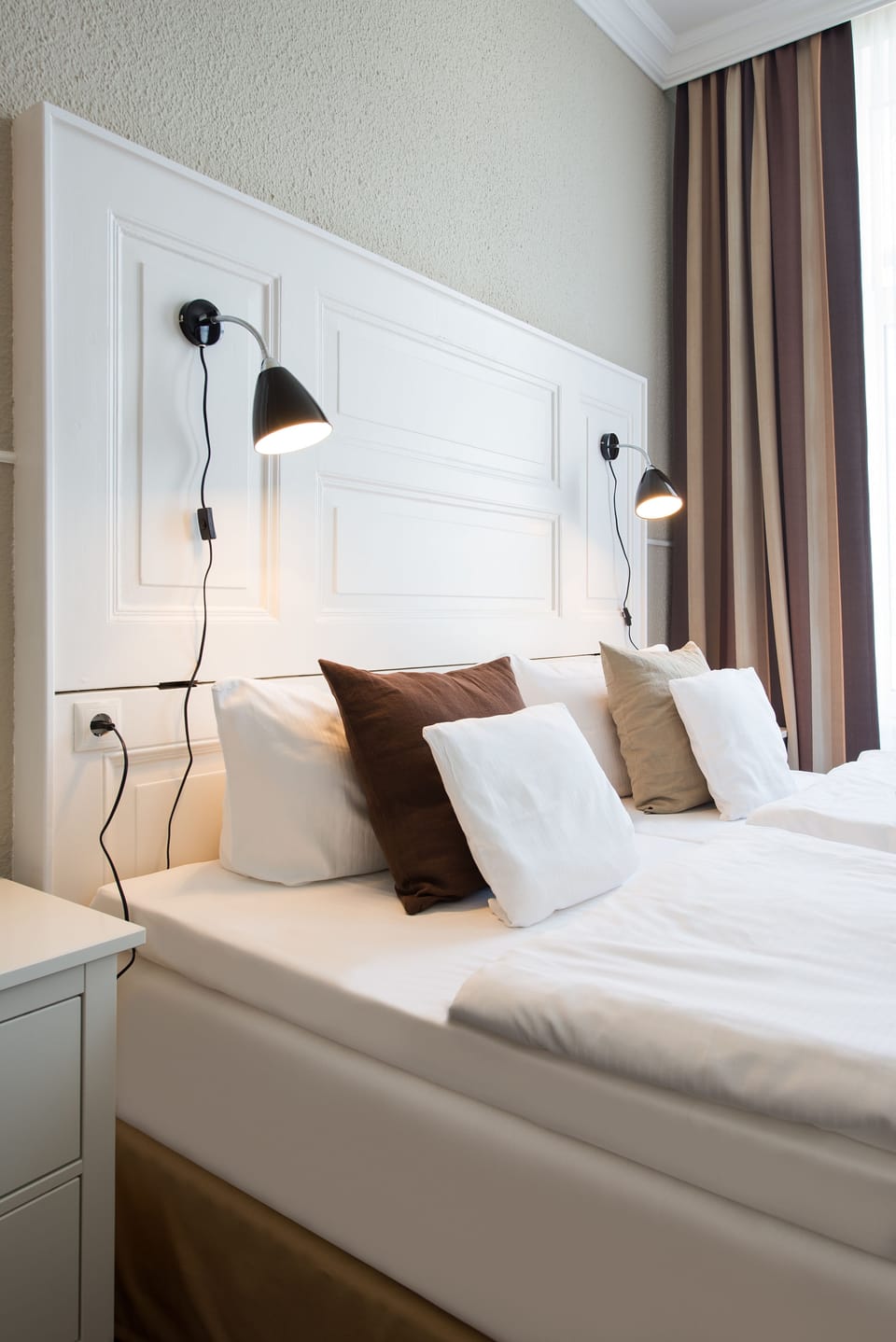 Family Studio | Free WiFi, bed sheets