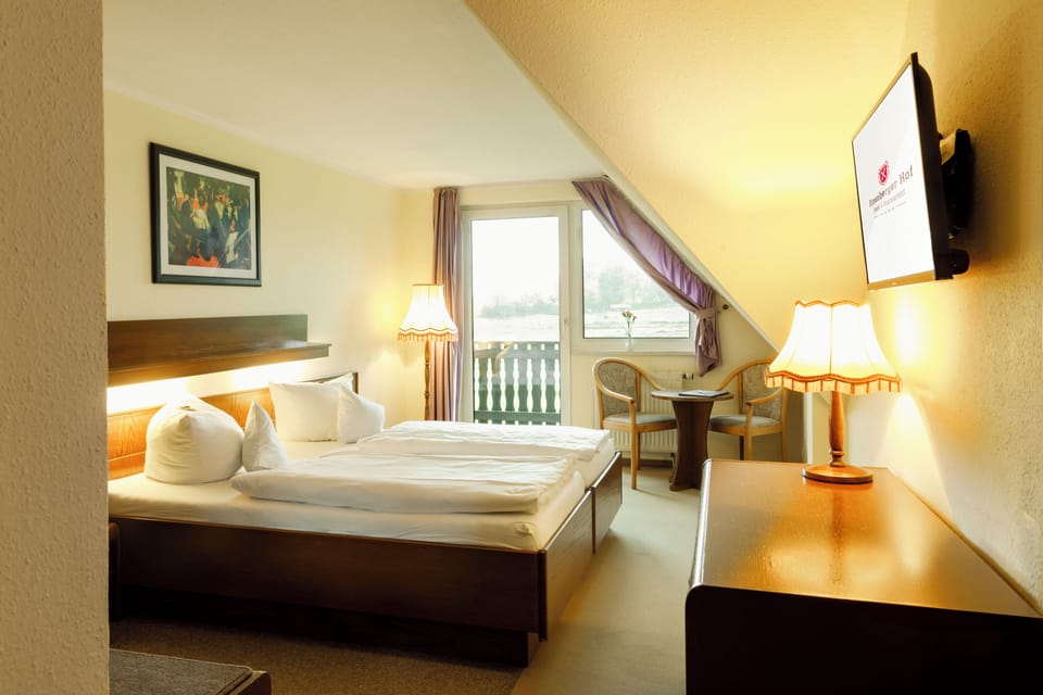 Double Room | Free WiFi, bed sheets