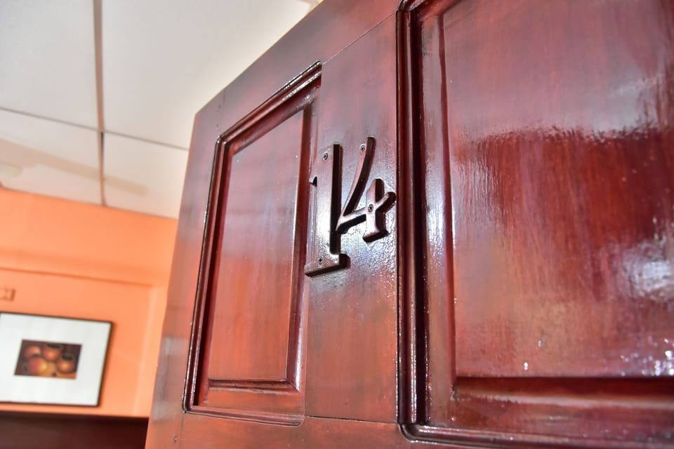 Habitación triple económica con aire acondicionado | 1 bedroom, in-room safe, WiFi (free), individually decorated