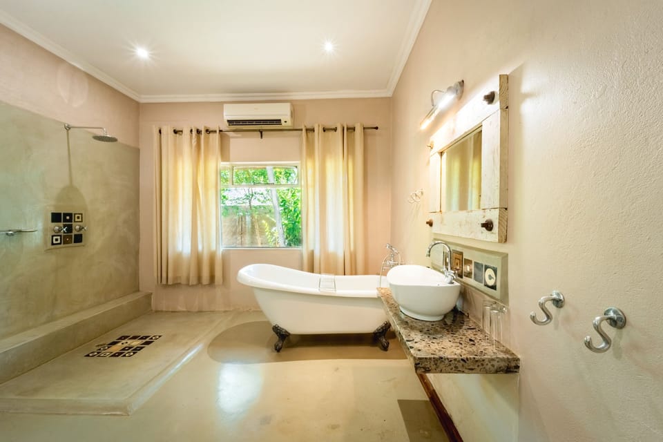 Free toiletries, hair dryer, towels