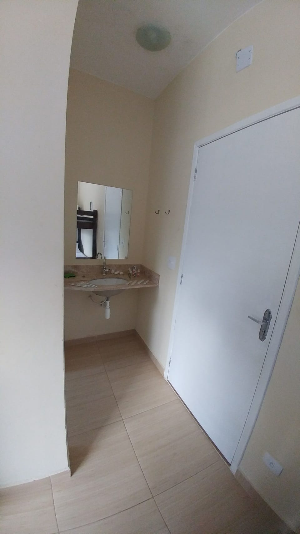 Triple Room | Bathroom sink