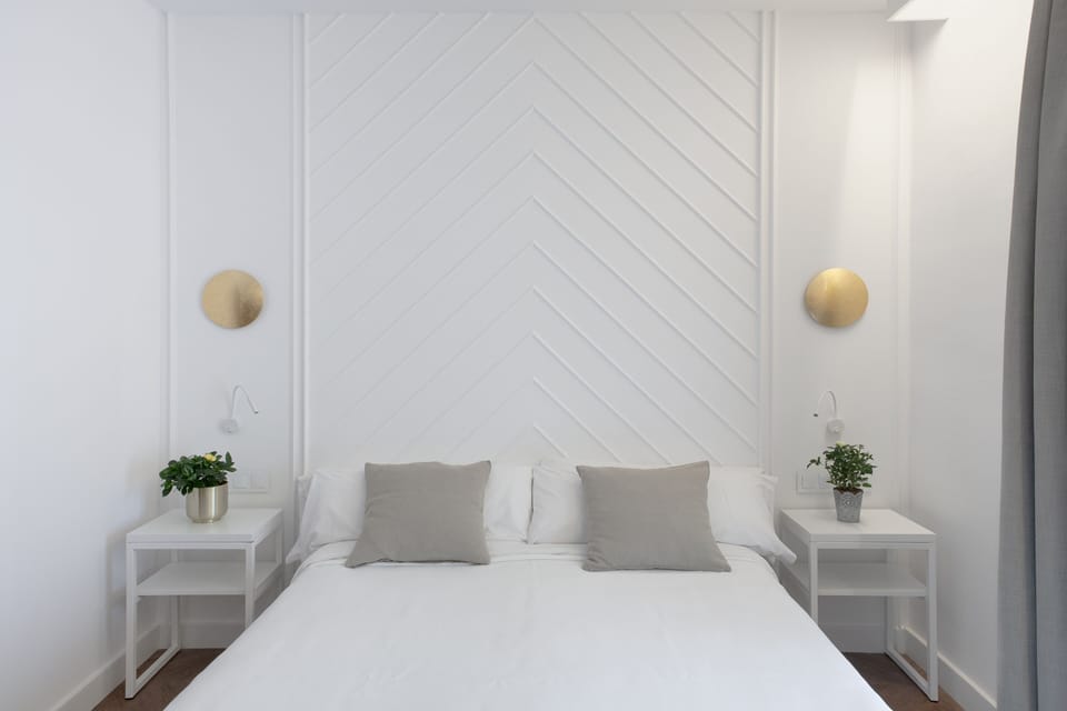 Down comforters, in-room safe, desk, laptop workspace