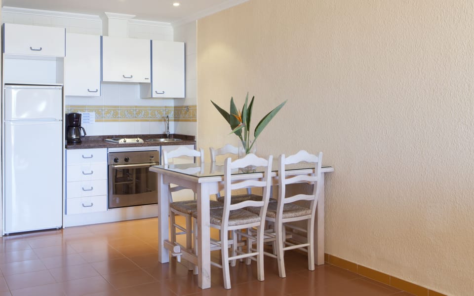 Apartment, 1 Bedroom (Beach direct access) | Private kitchen | Eco-friendly cleaning products