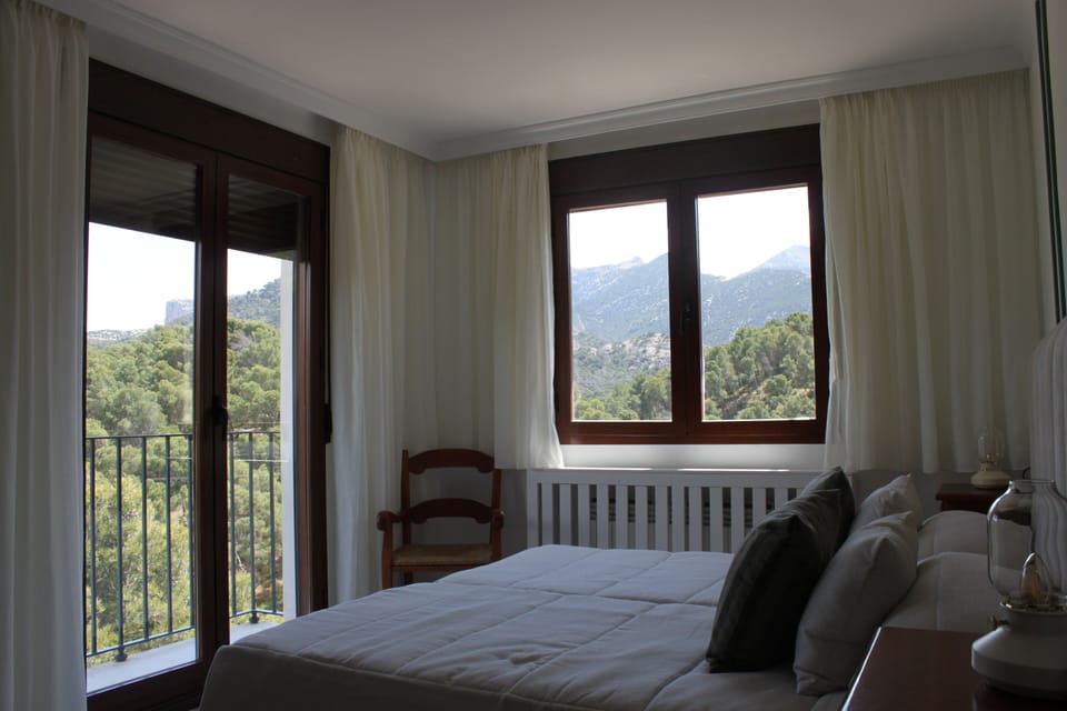 Double Room, Mountain View | Desk, WiFi (free)
