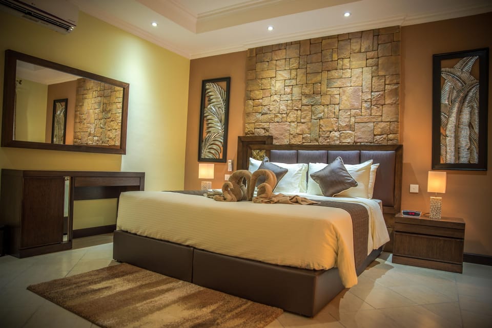 Standard Double Room, 1 Bedroom, Pool View, Poolside | Minibar, in-room safe, cribs (surcharge), rollaway beds (surcharge)