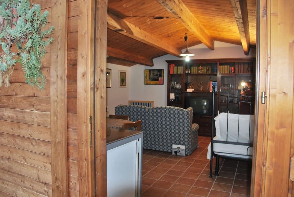 Cottage | Living area | LCD TV