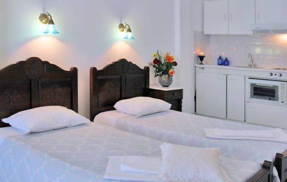 In-room safe, desk, blackout drapes, free WiFi