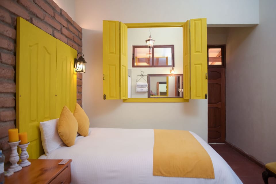 Elite Room, 2 Queen Beds, Courtyard View | Egyptian cotton sheets, premium bedding, memory foam beds, in-room safe