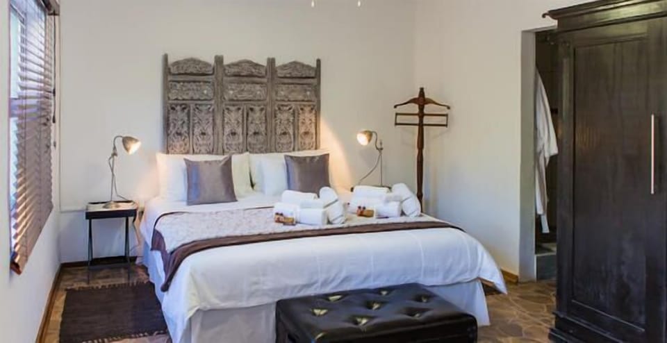 Standard Room | Free WiFi, bed sheets