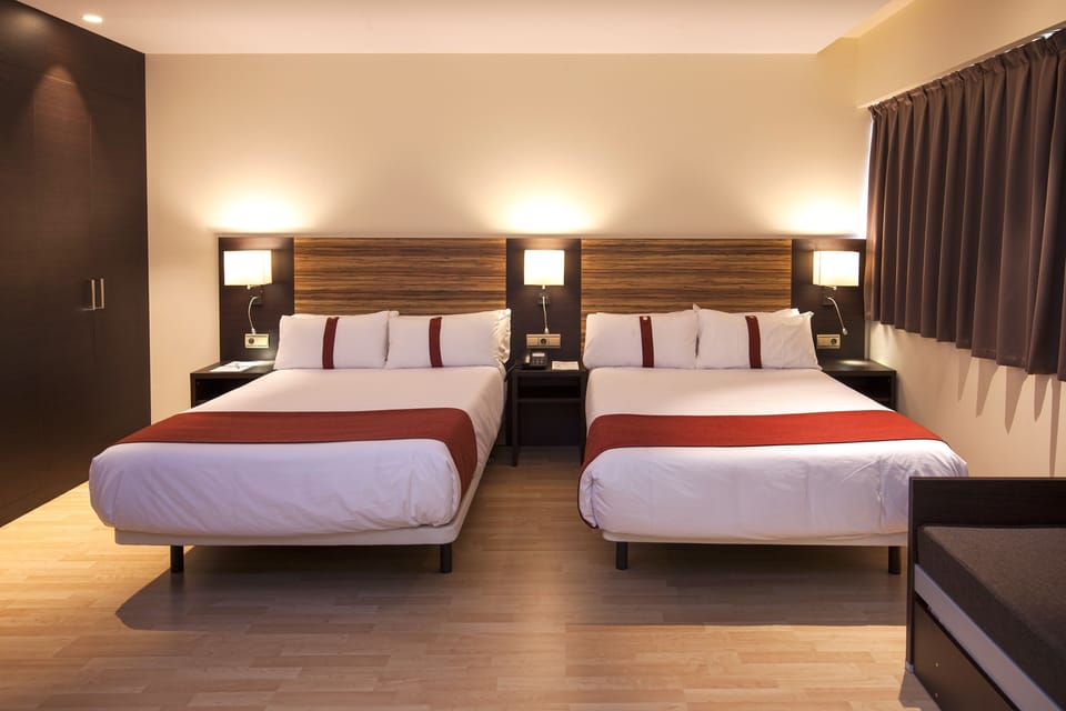 Down comforters, minibar, in-room safe, desk
