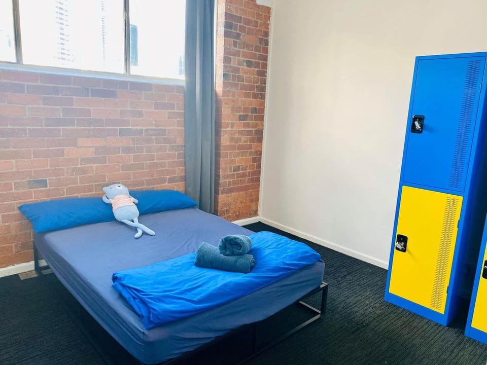 Soundproofing, WiFi (free), bed sheets