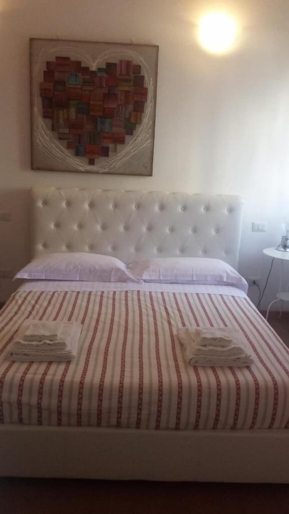 Desk, cribs/infant beds, free WiFi, bed sheets
