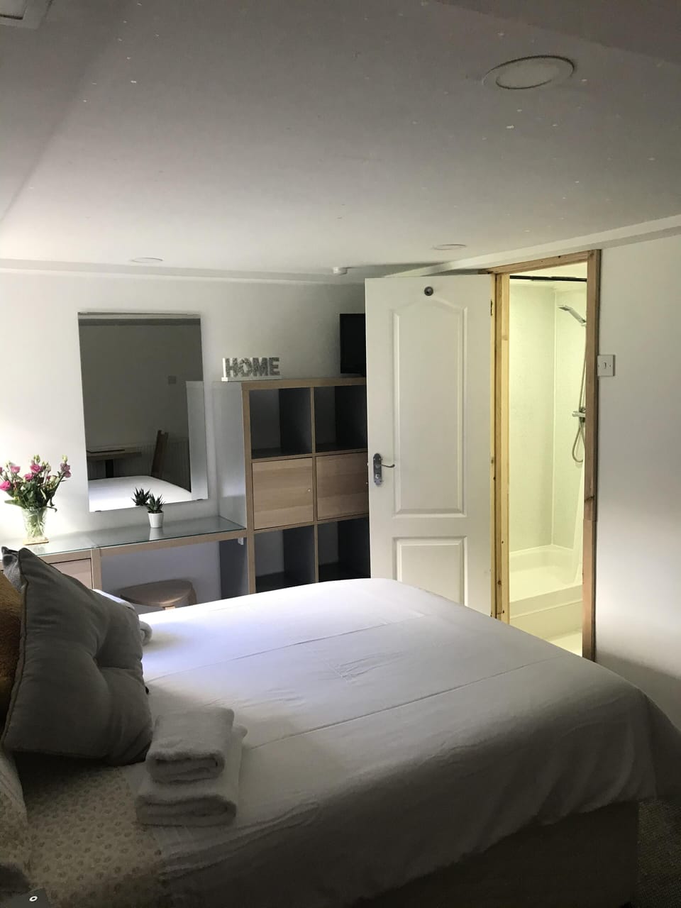 Premium Suite, Ensuite, Courtyard View (Room 6/7)