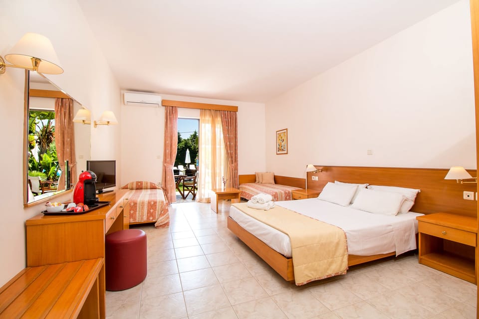 Studio, Balcony, Pool View | In-room safe, blackout drapes, soundproofing, cribs (free)