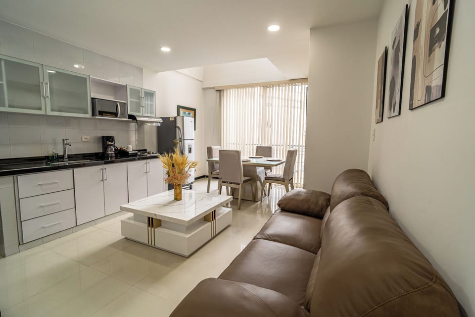 Elite Studio Suite | Living area | LED TV