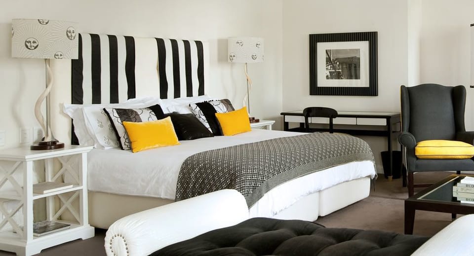 Luxurious Suite Rose Room | In-room safe, desk, free WiFi