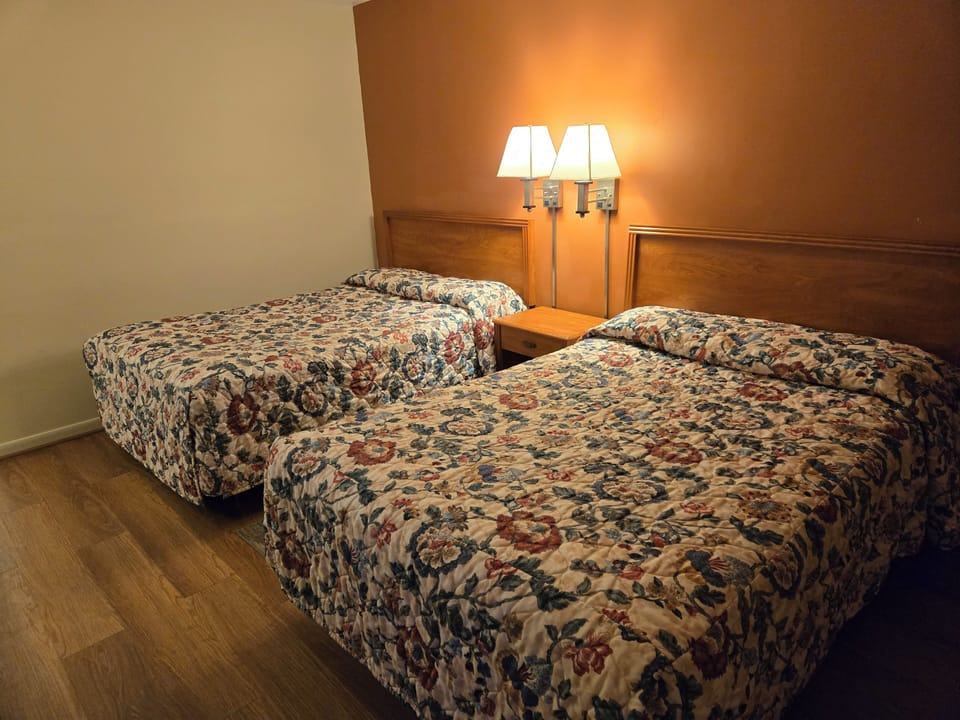Standard Double Room, 2 Double Beds | Free cribs/infant beds, free WiFi, bed sheets