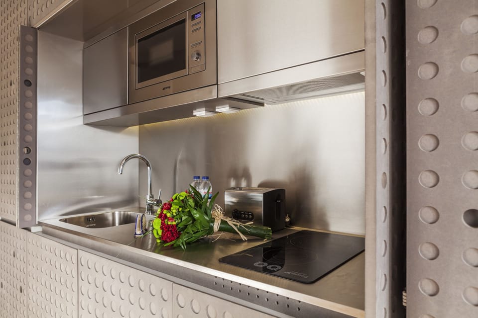 Private kitchenette
