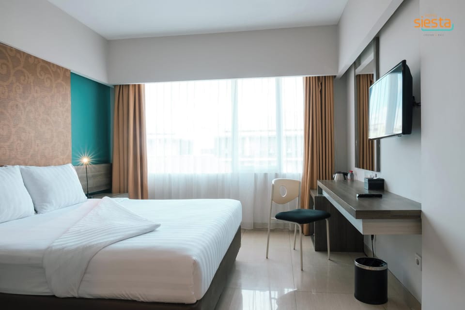 In-room safe, desk, blackout drapes, soundproofing