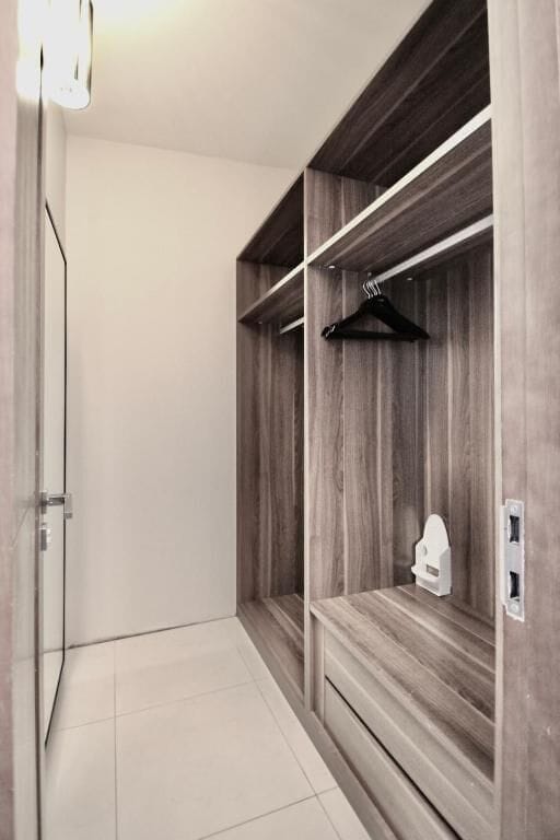 Family Room | In-room safe, desk, soundproofing, free WiFi