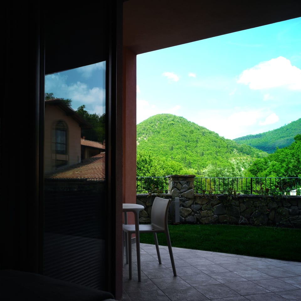 Classic Double or Twin Room | Terrace/patio