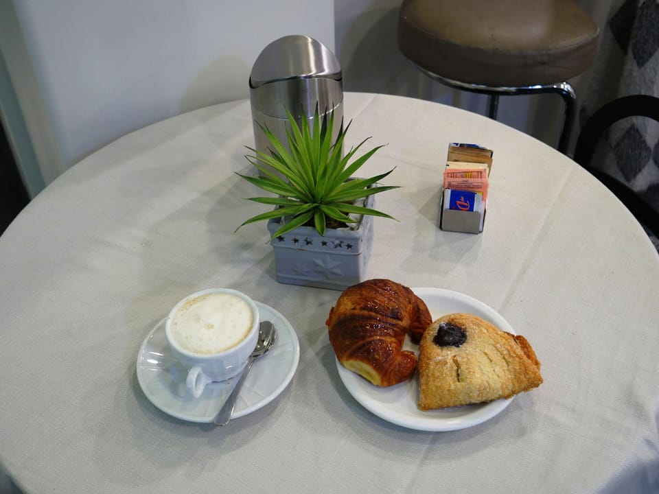 Daily local cuisine breakfast for a fee