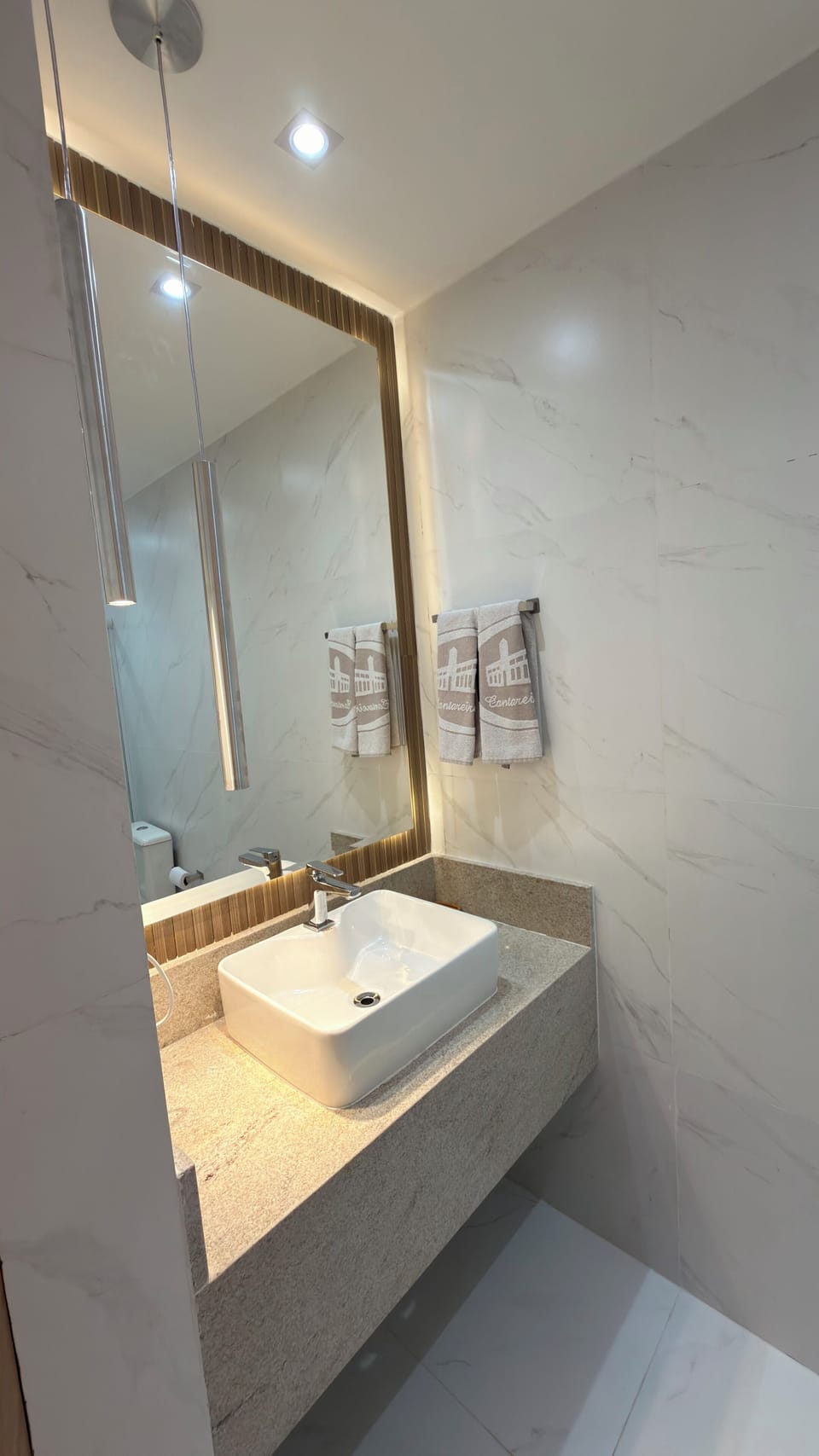 Comfort Double Room, 1 Double Bed | Bathroom | Shower, rainfall showerhead, free toiletries, towels