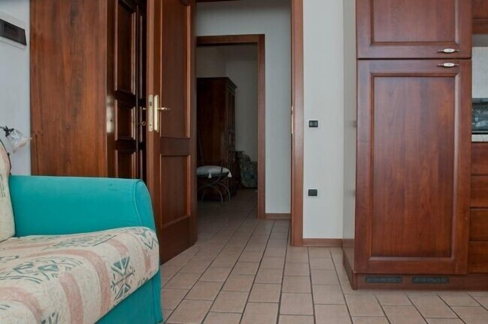 Apartment, 2 Bedrooms | Living area | 30-inch TV with digital channels