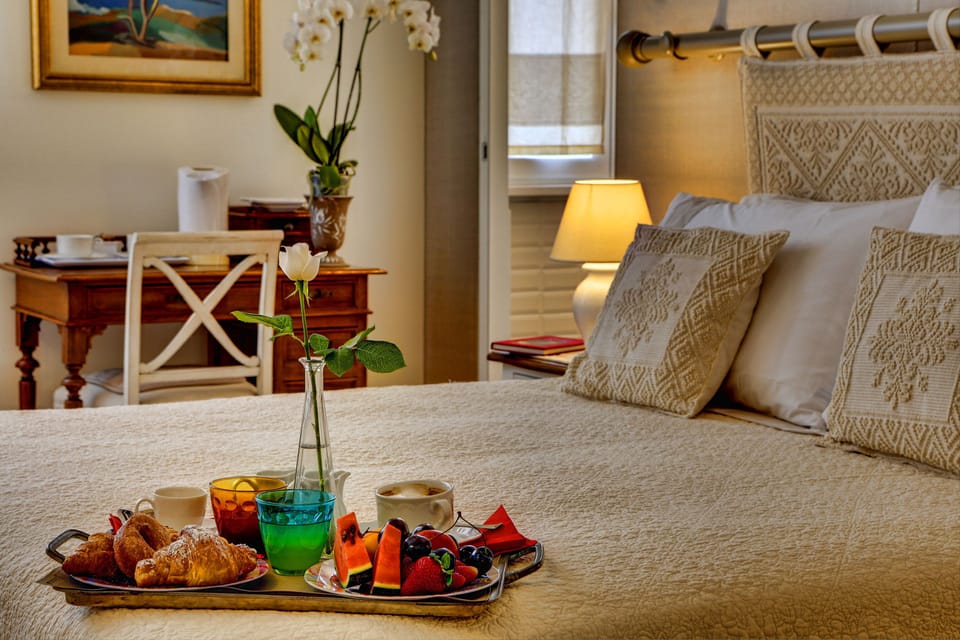 Deluxe Double or Twin Room | Premium bedding, minibar, in-room safe, individually decorated