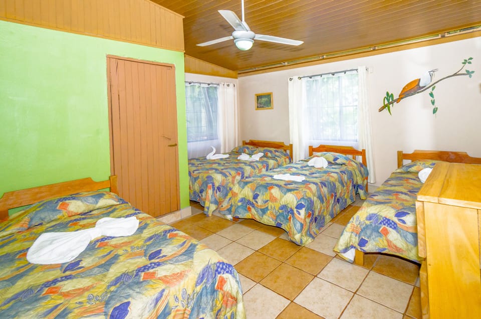 Family Room | WiFi (free), bed sheets