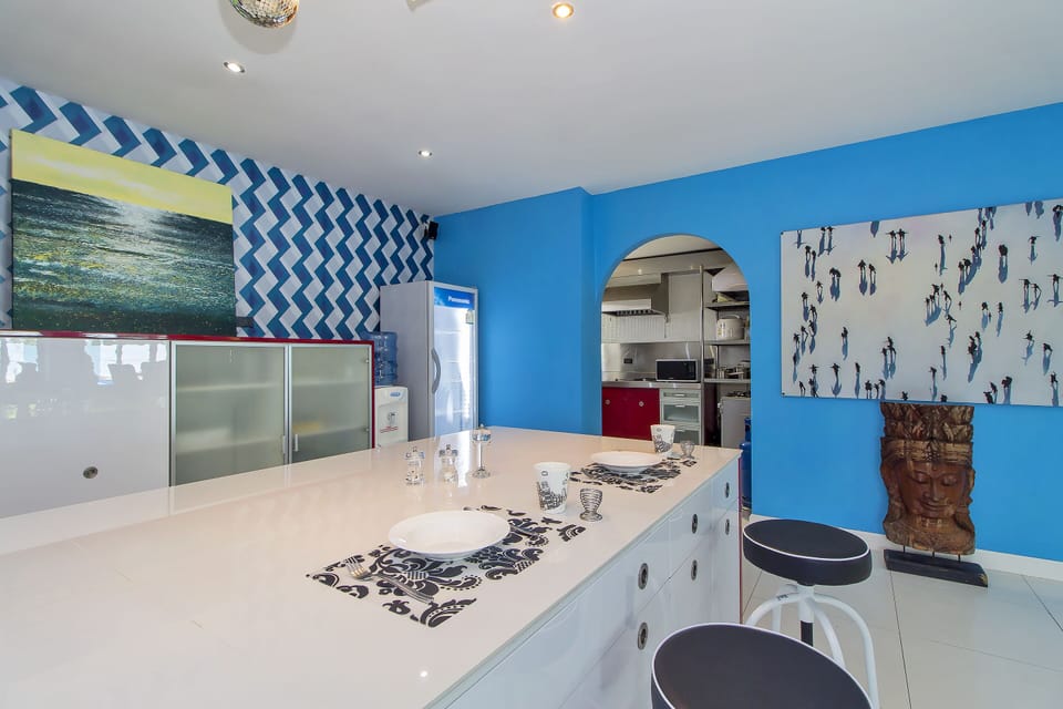 8 Bedrooms Private Pool Villa | Private kitchen | Full-size fridge, microwave, oven, stovetop