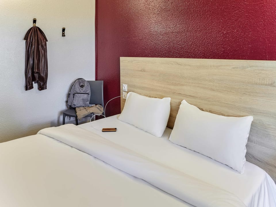 Individually furnished, blackout drapes, soundproofing, free WiFi