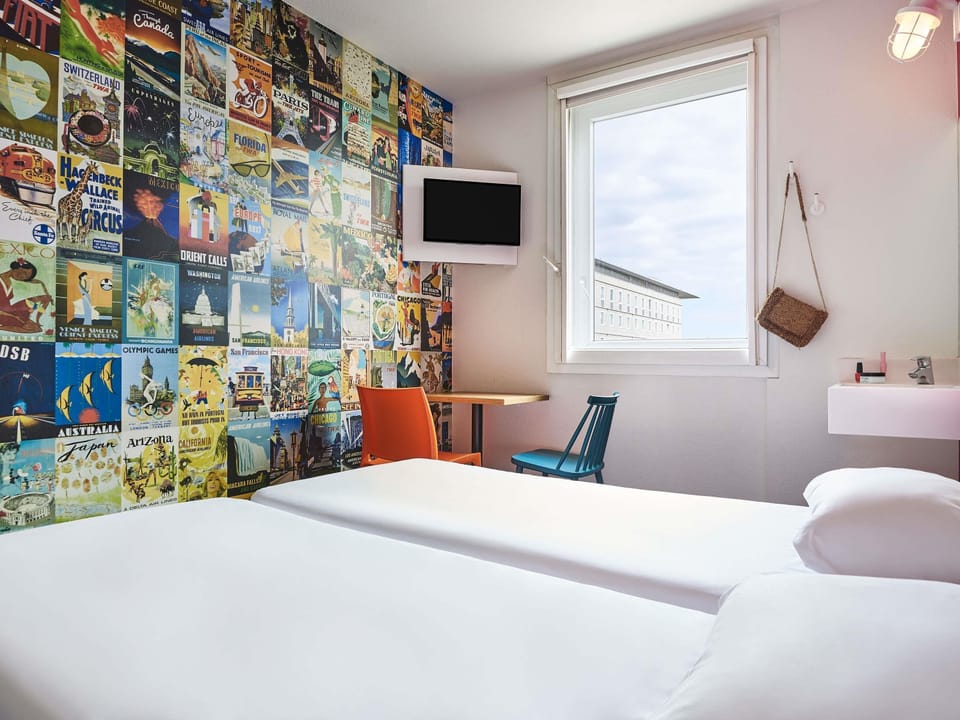 Room, 1 Double Bed (Side Car) | Desk, blackout drapes, soundproofing, free WiFi