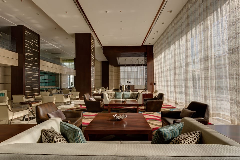 Lobby lounge