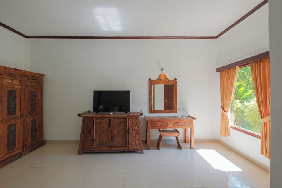 Suite Bungalow | Minibar, desk, free WiFi, bed sheets