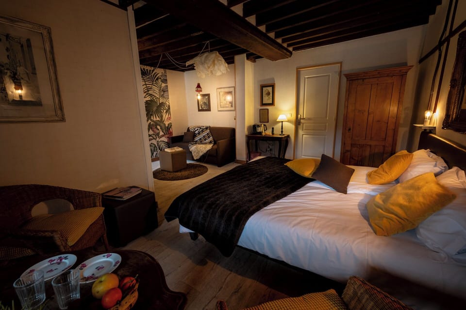 Traditional Room, 1 Bedroom, Garden View, Garden Area | Premium bedding, individually decorated, individually furnished