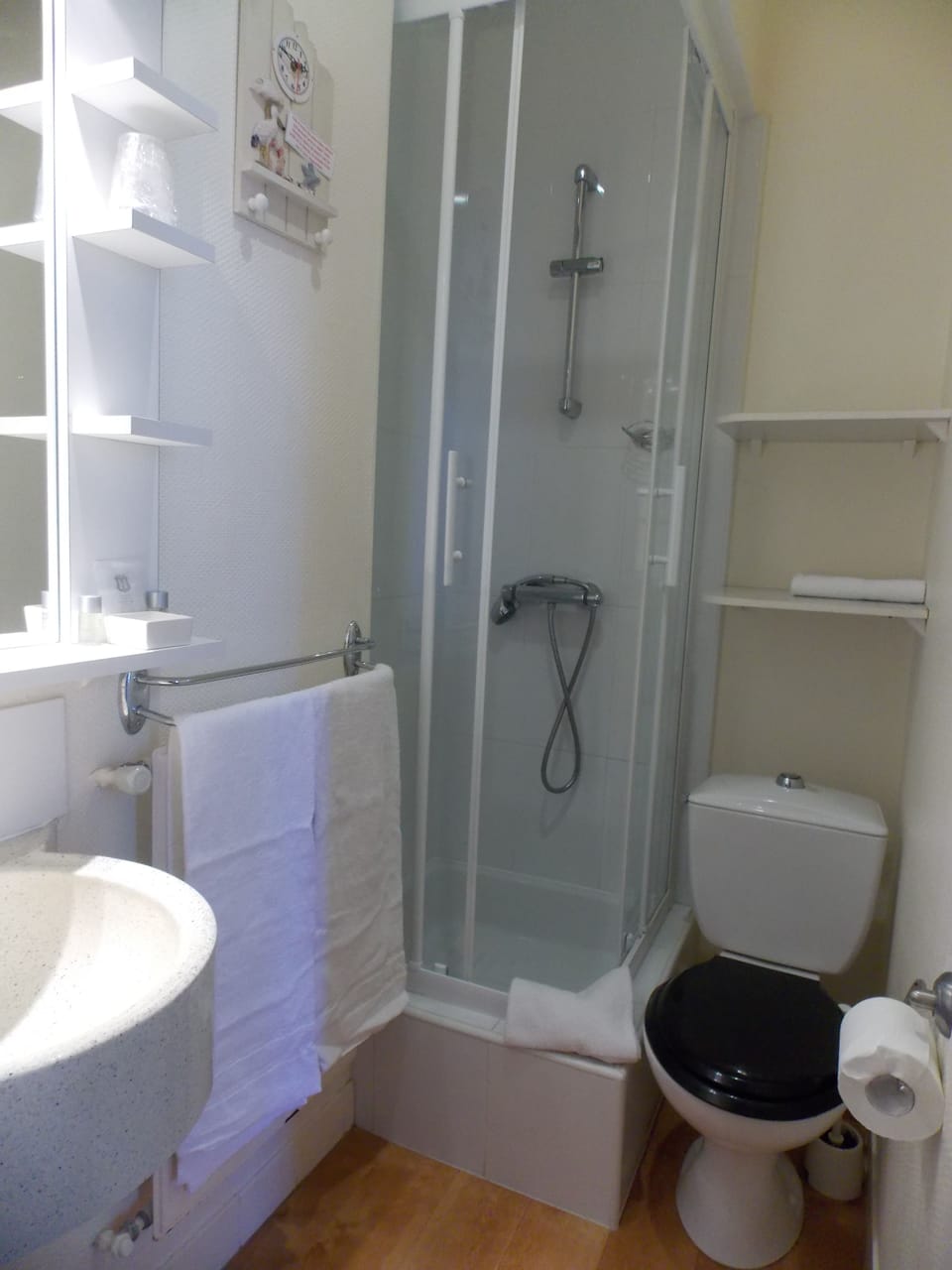 Shower, free toiletries, hair dryer, towels