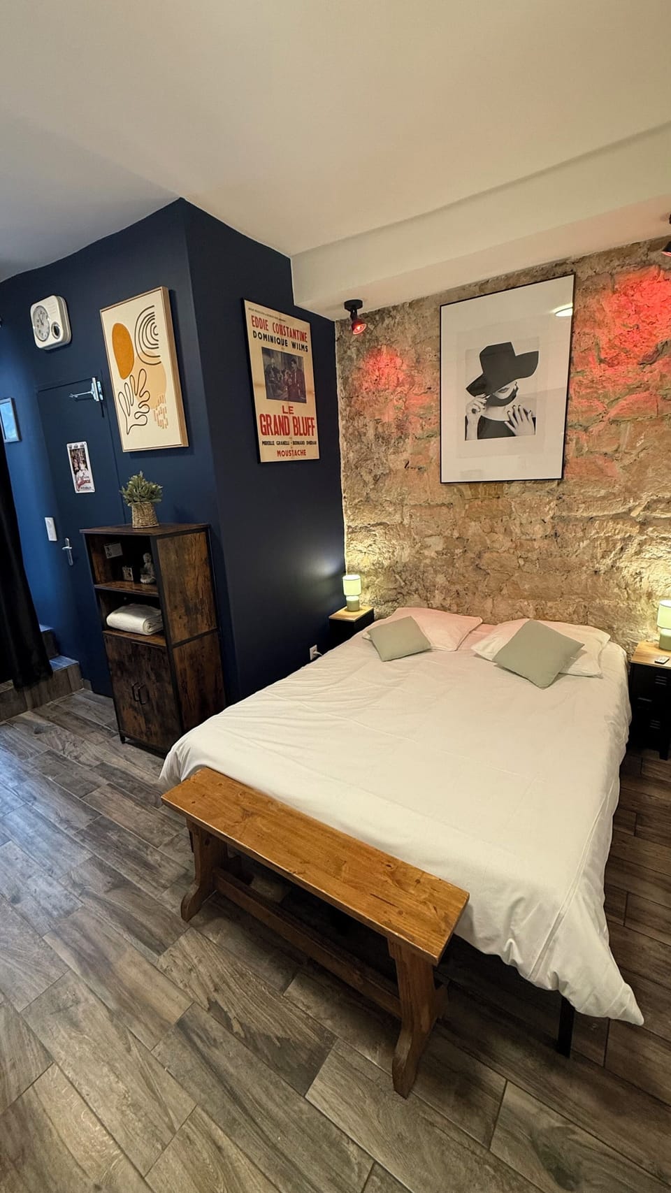 City Studio | Individually decorated, individually furnished, free WiFi, bed sheets