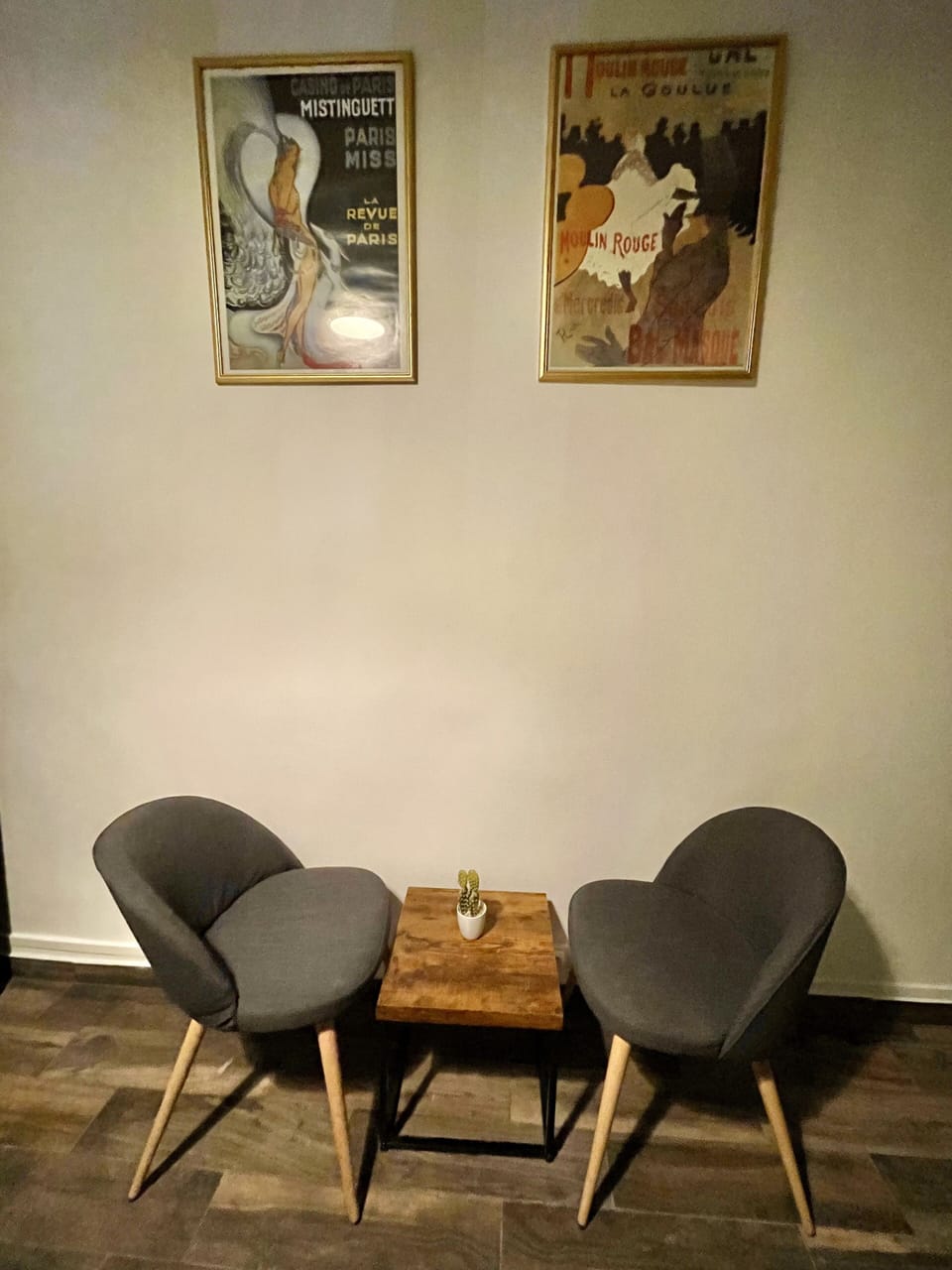 Double Room, Private Bathroom | Individually decorated, individually furnished, free WiFi, bed sheets