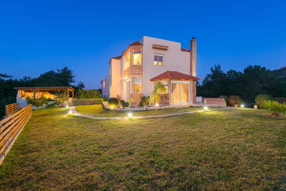 Front of property - evening/night