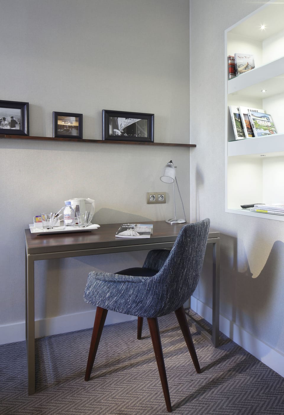 In-room safe, soundproofing, iron/ironing board, free WiFi