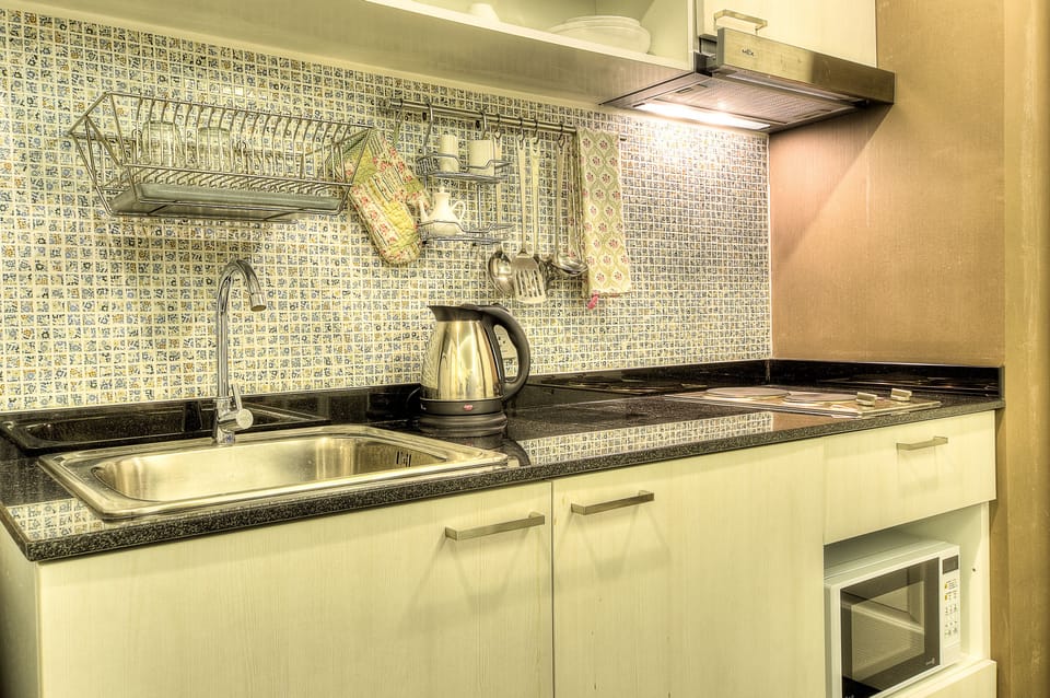 Private kitchenette